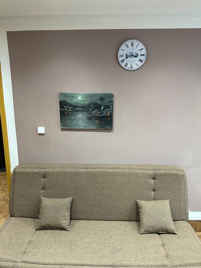 Ferienwohnung Abc Unhošť Exterior foto